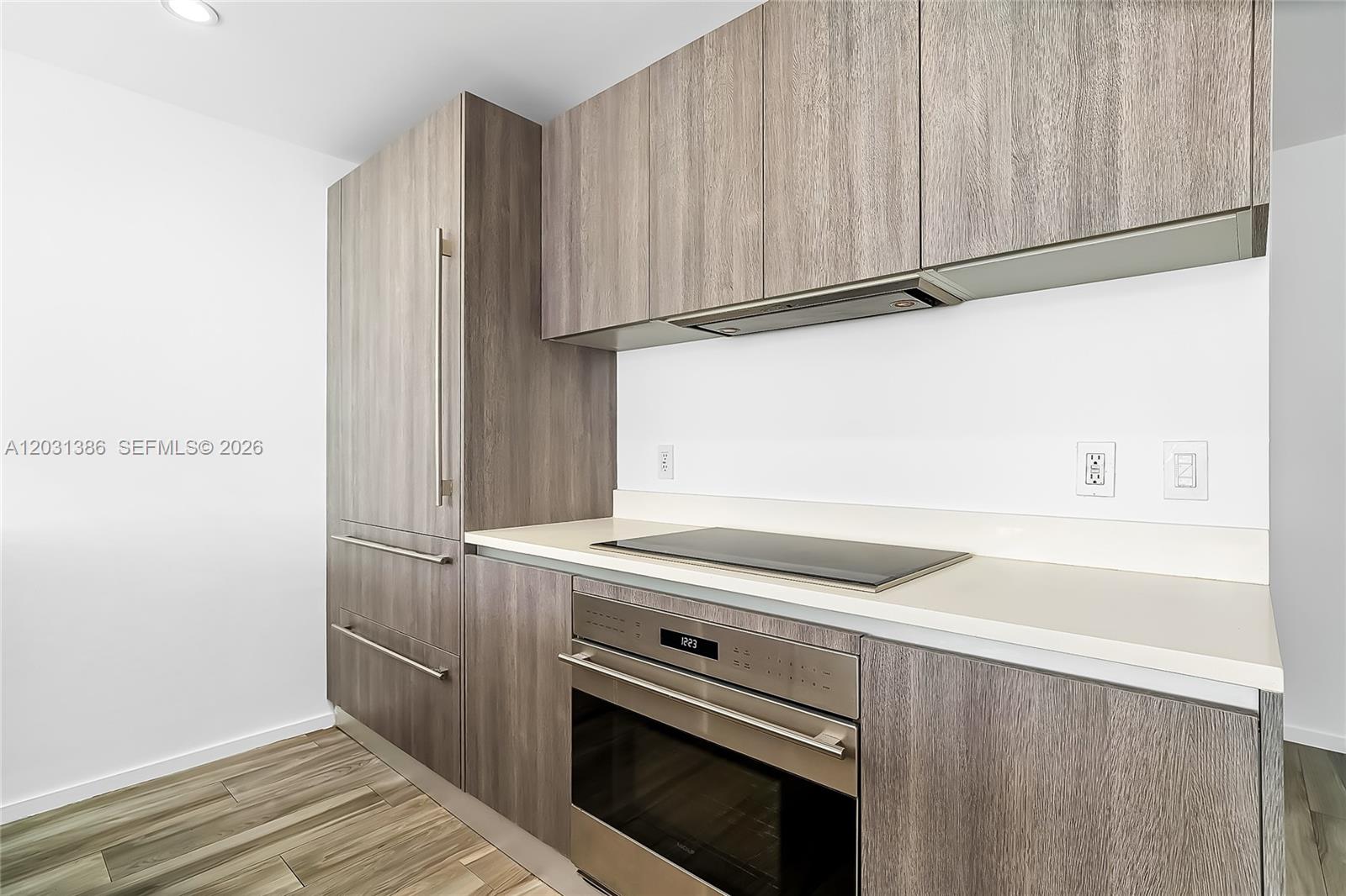 Property photo # 9