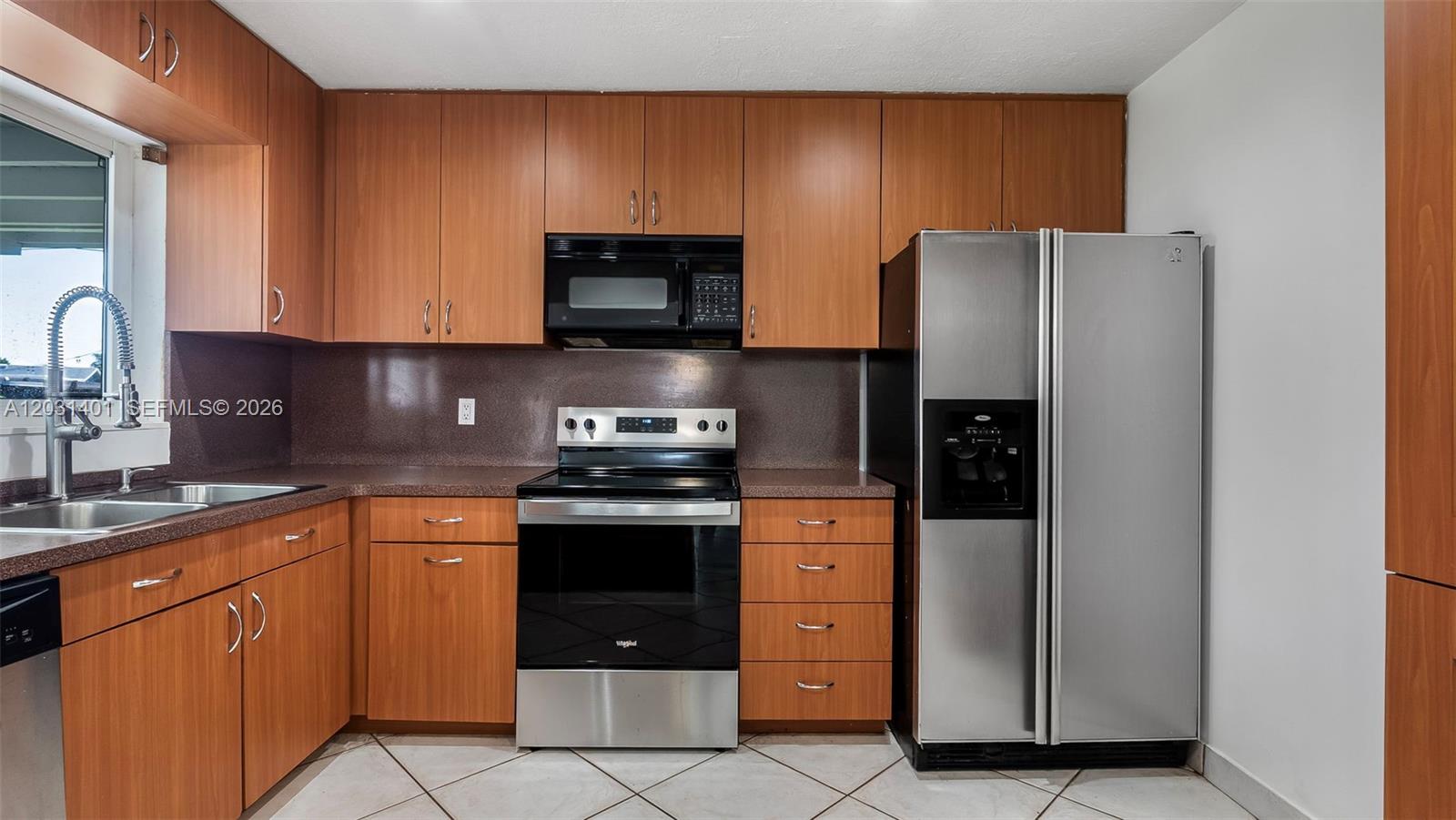 Property photo # 6