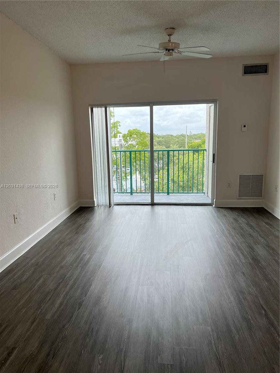 Valencia Condo