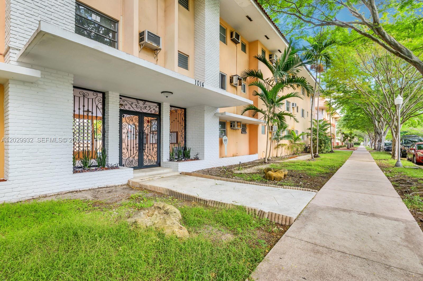 Salzedo In The Gables Con