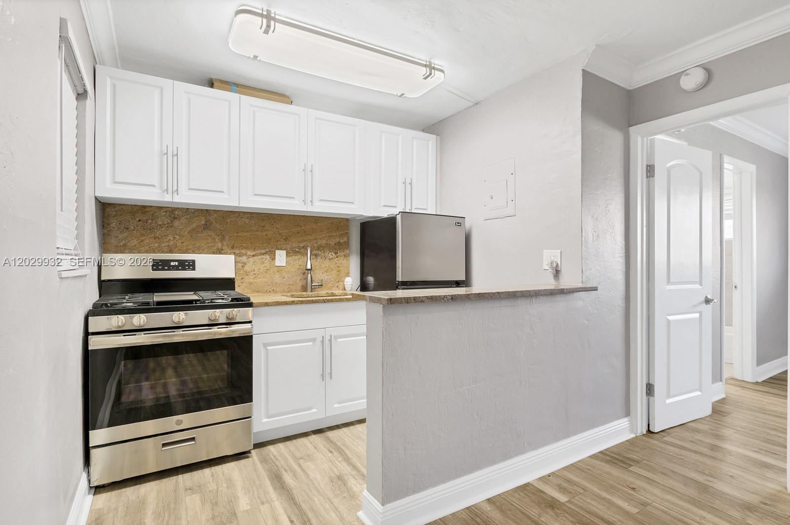 Property photo # 6