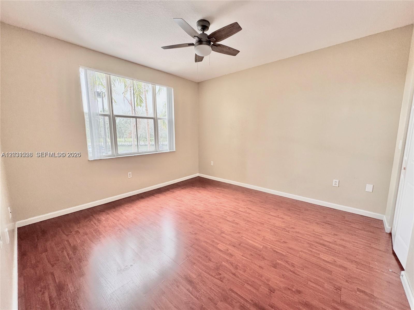 Property photo # 4
