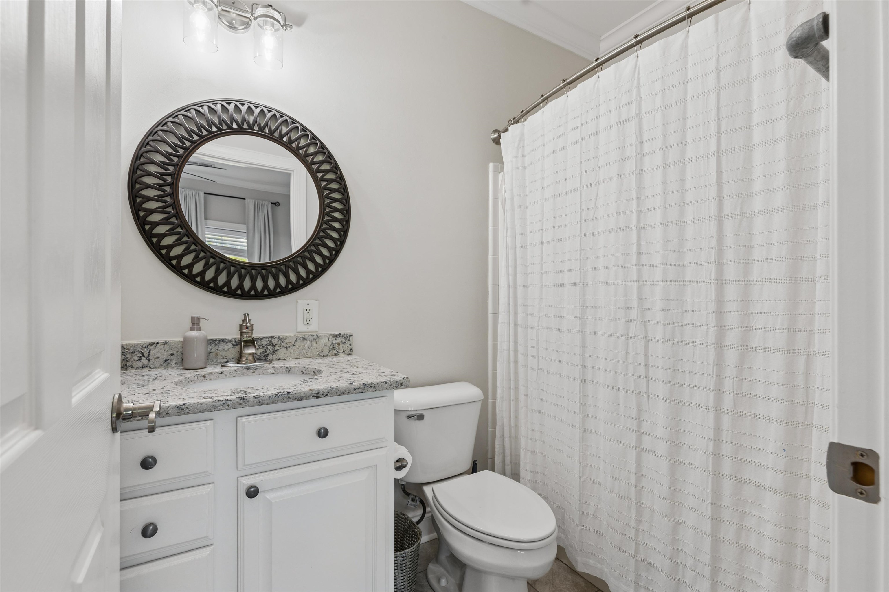 2614422 | Photo 22