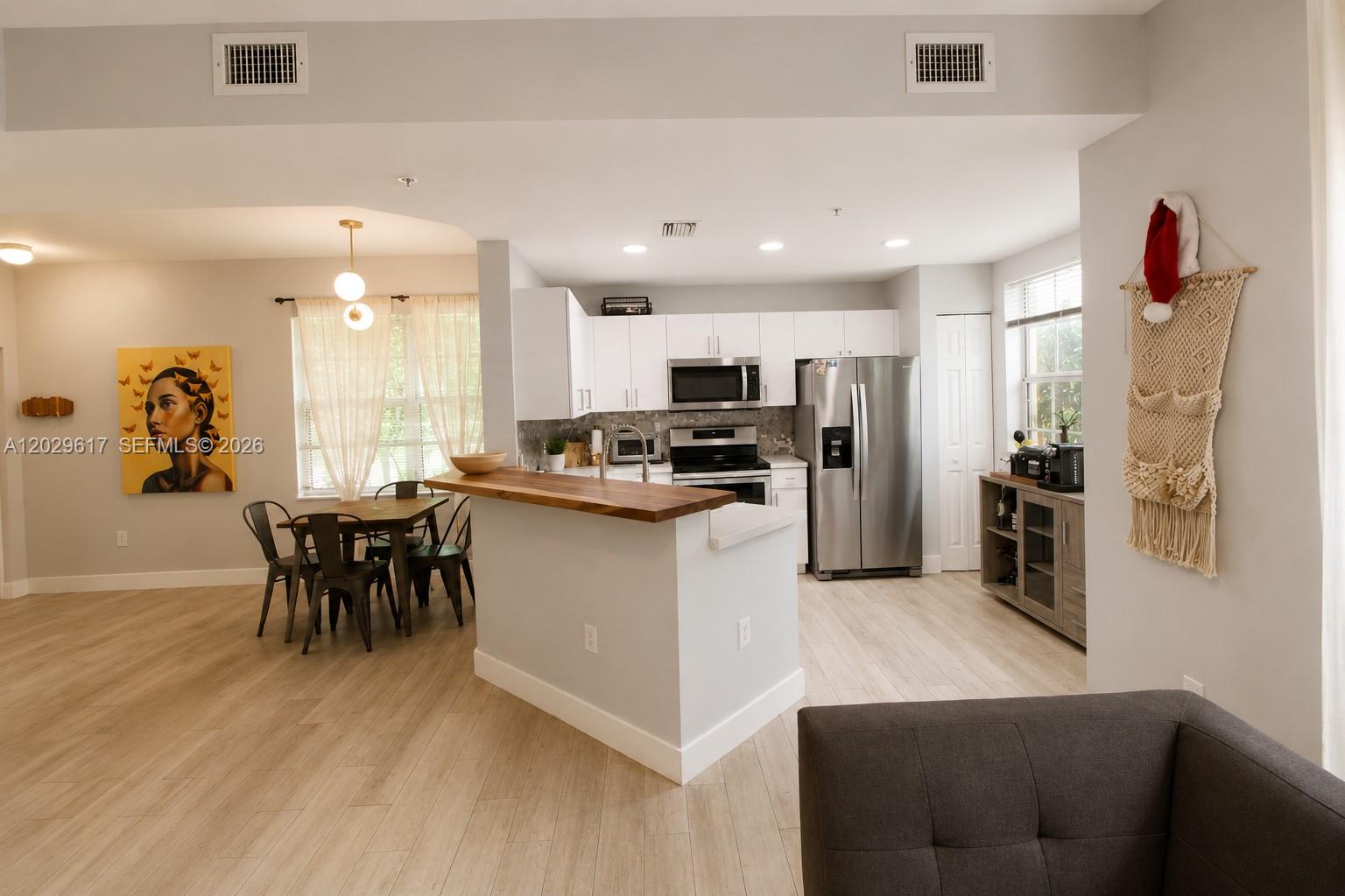 Property photo # 6