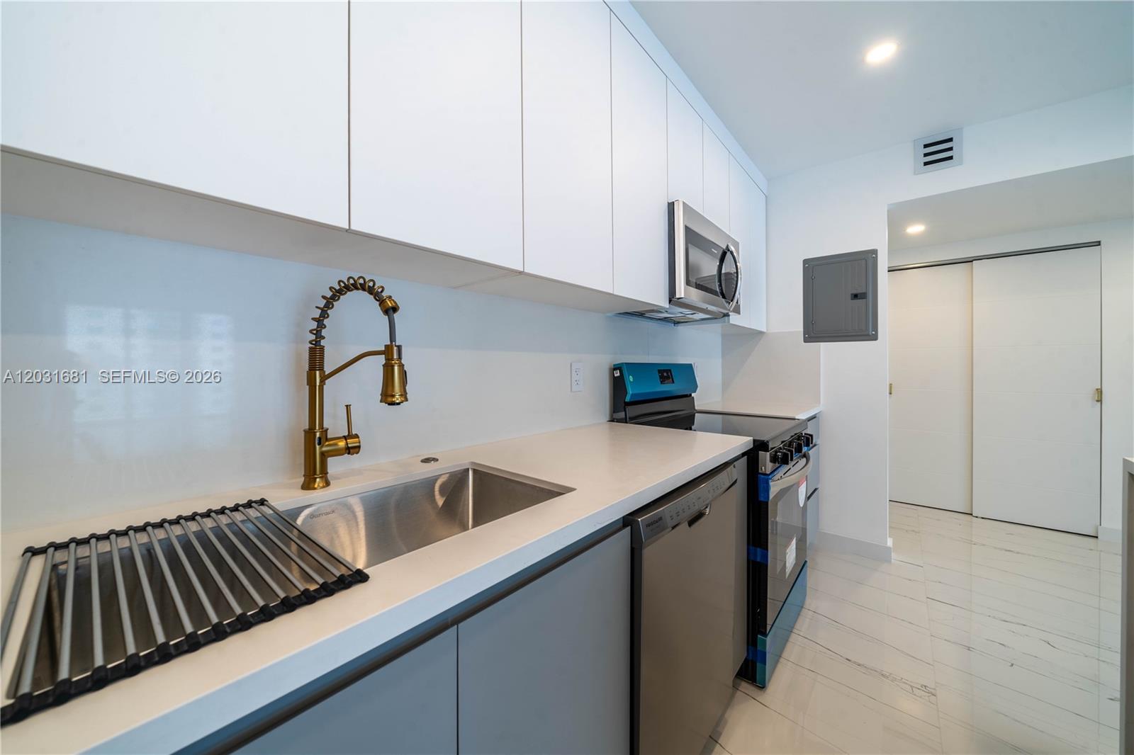 Property photo # 2