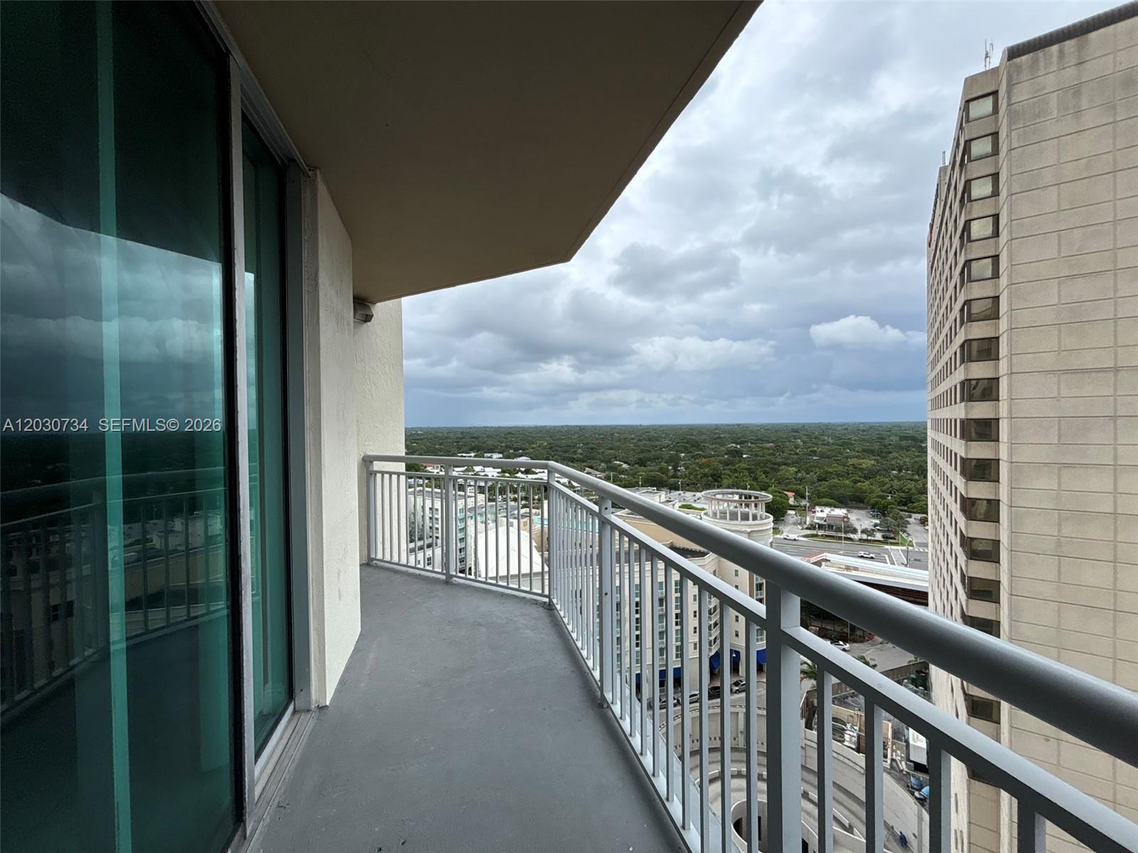 Metropolis I At Dadeland