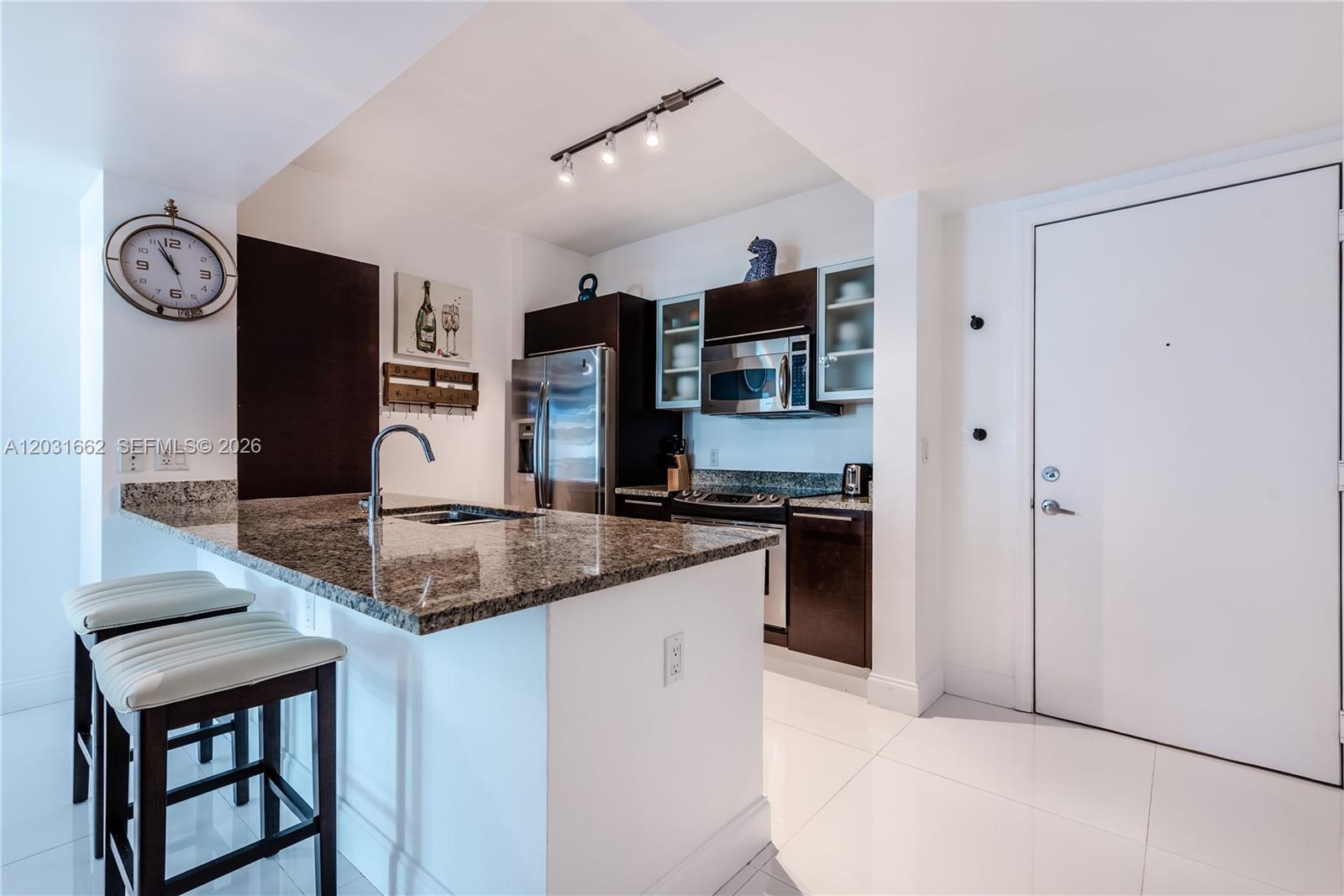 Property photo # 9