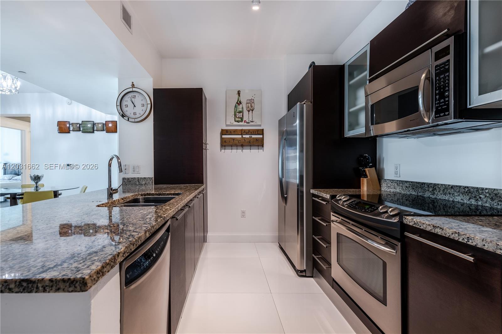 Property photo # 4