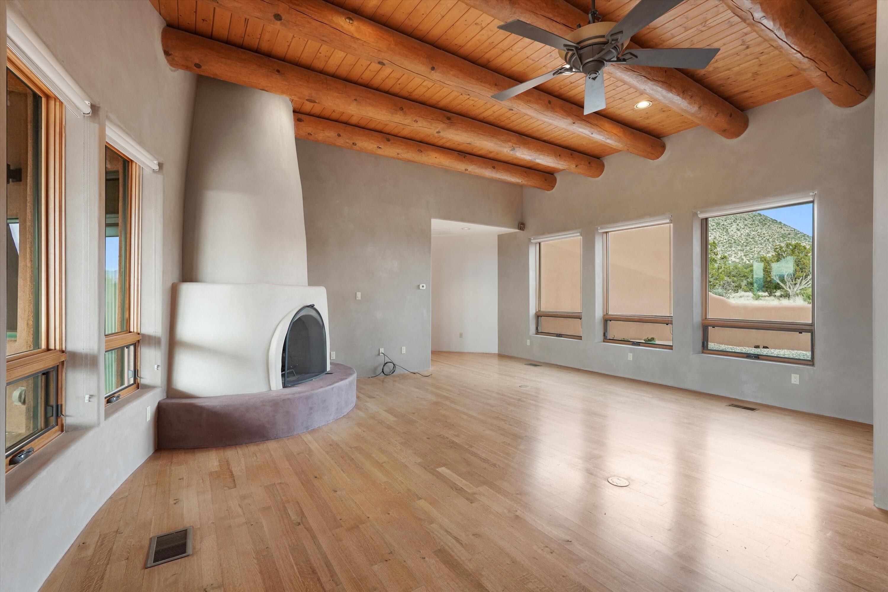 Photo 3 of Sale Pending at 40 Kachina Trl, Mountainair, NM 87036 | MLS# 1104874 | Listing updated on 2026-10-21
