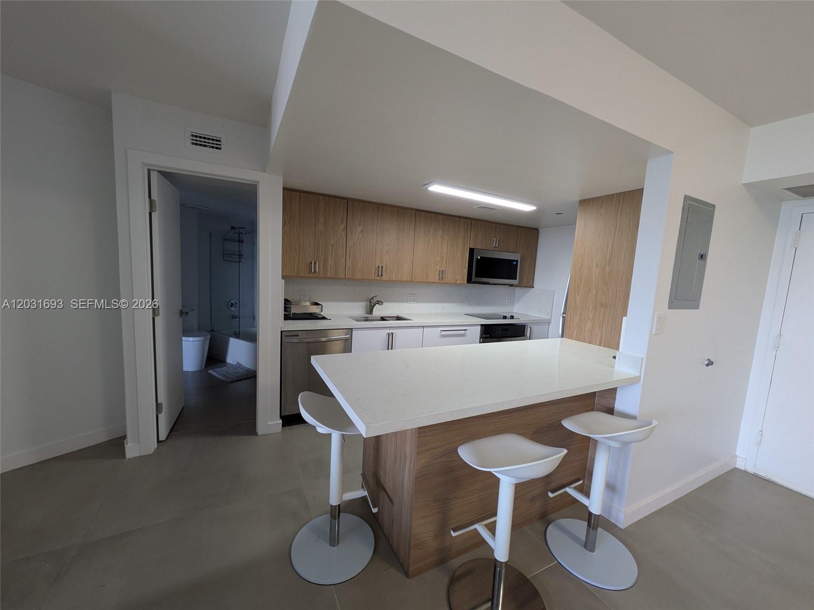 Property photo # 4