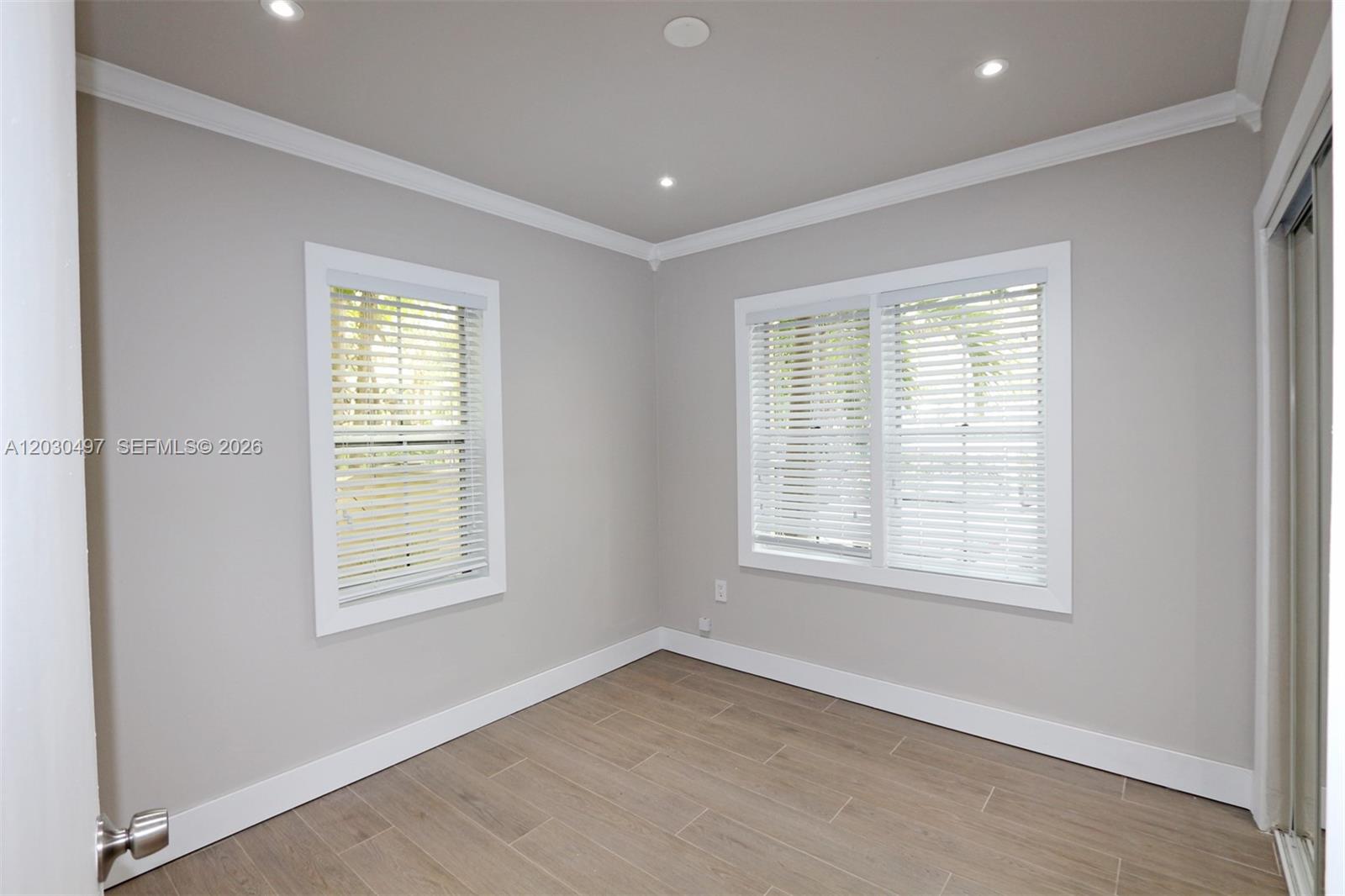 Property photo # 4