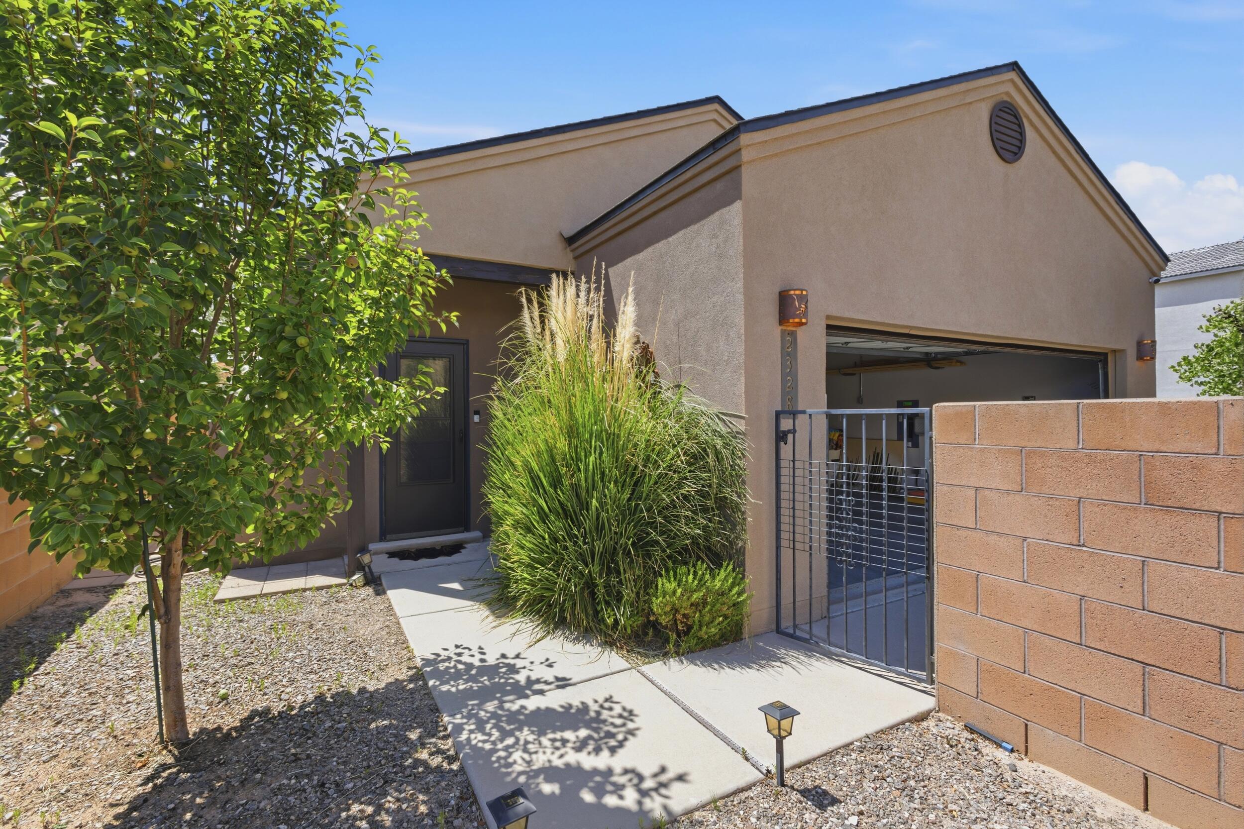 Photo 2 of Single family home for sale at 2328 Penn Ave SE, Albuquerque, NM 87106 | MLS# 1104885 | Listing updated on 2026-09-04