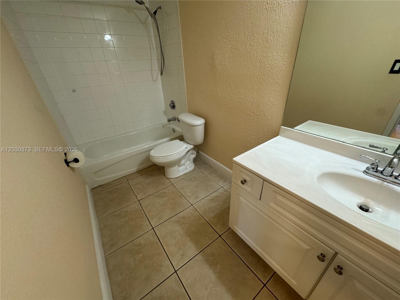 Property photo # 9