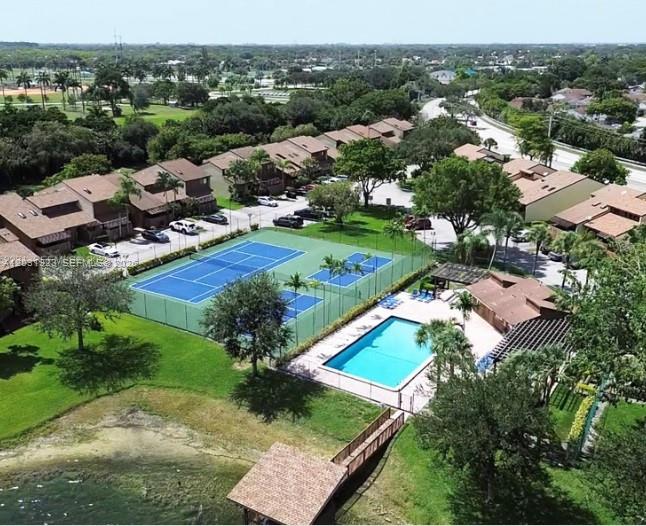 Homes for sale in Davie, FL | 4182 S Pine Island Rd, Davie, FL 33328 | MLS# A12031923