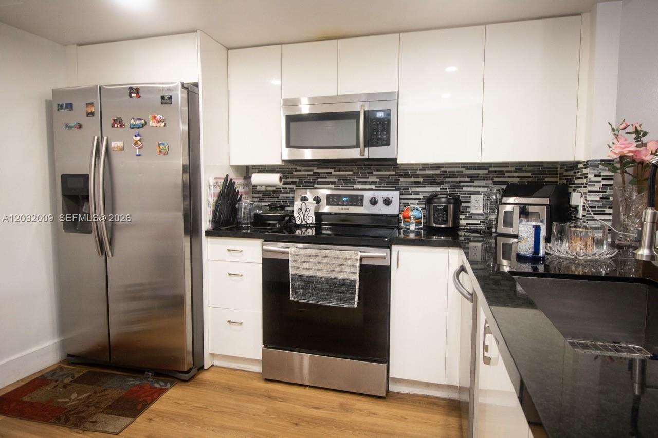 Property photo # 0