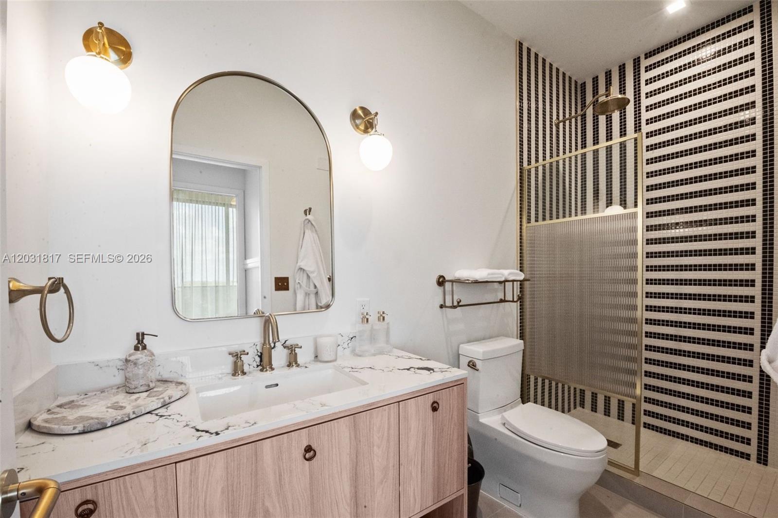 Property photo # 4