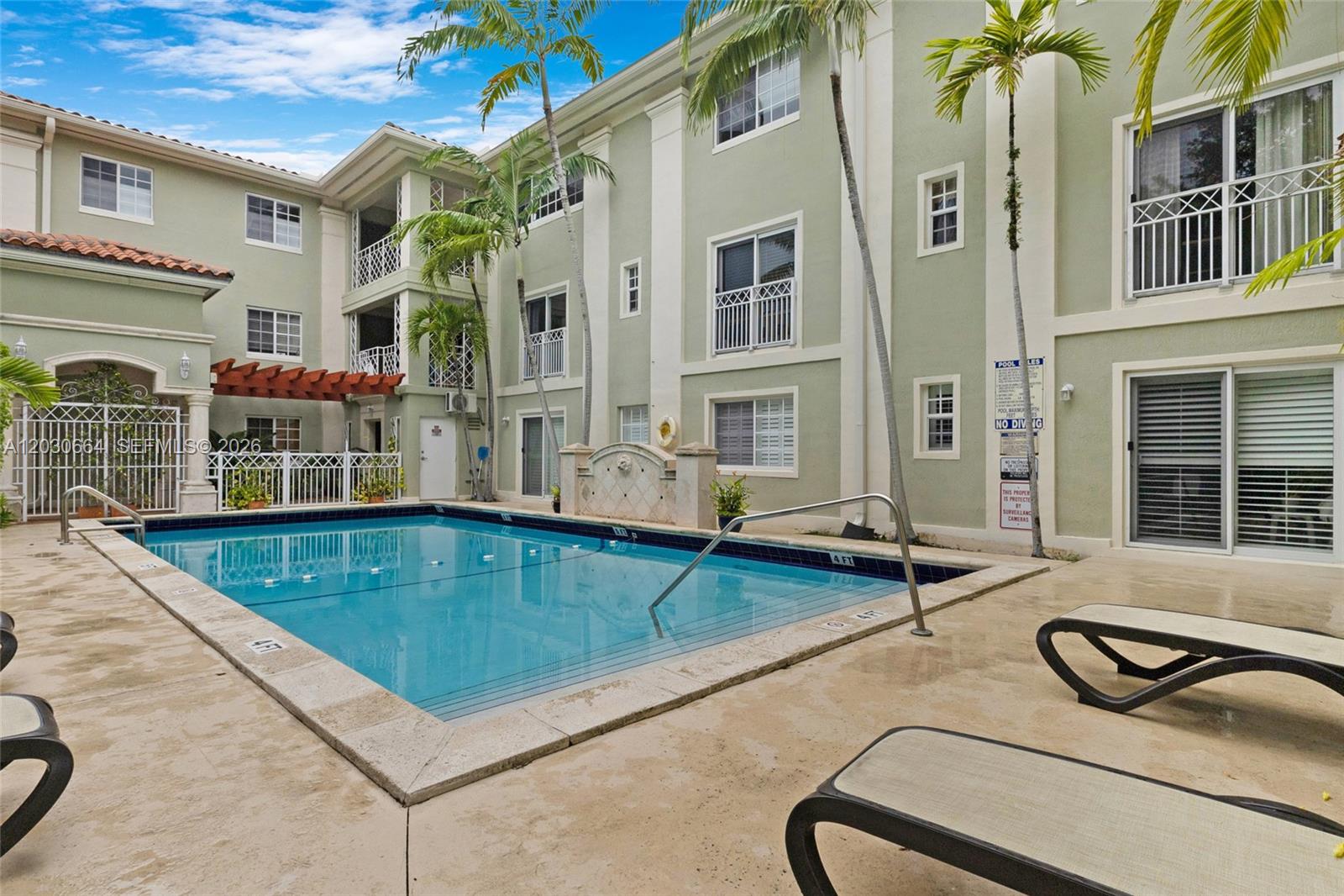 Antilla Place Condo