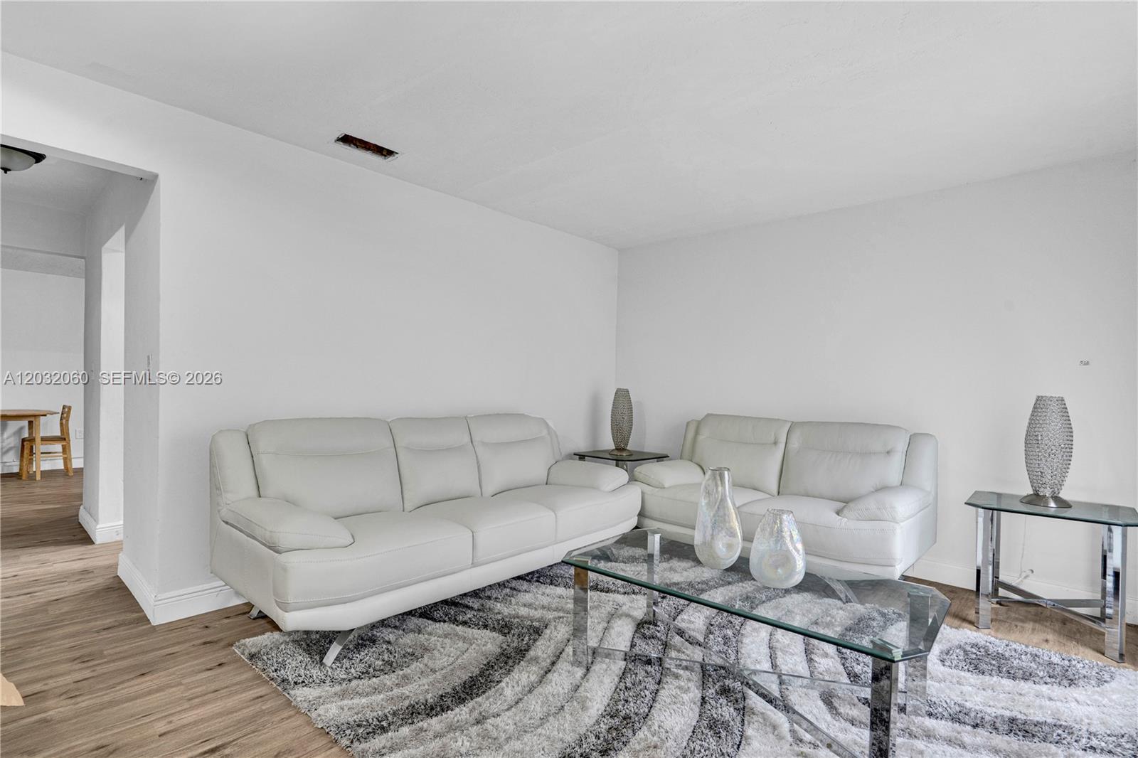 Property photo # 3