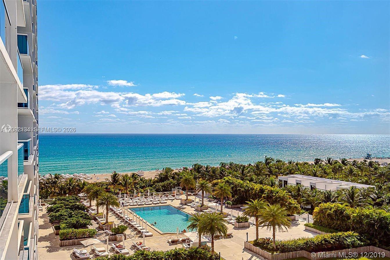 Roney Palace Condo