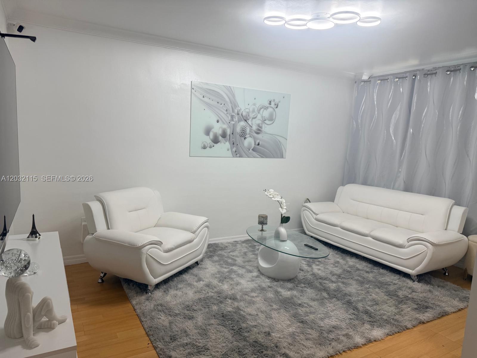 Property photo # 2