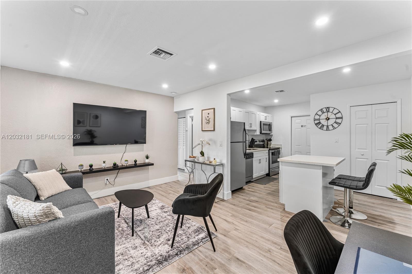 Biscayne Court