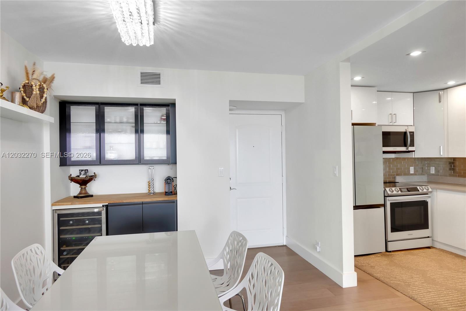 Property photo # 6