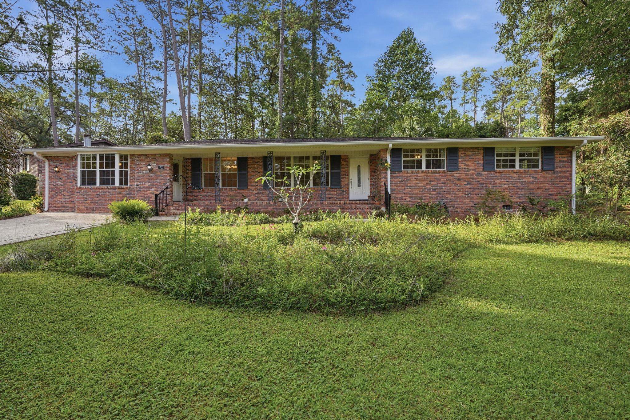 1923  SHARON Road , Tallahassee, FL, 32303