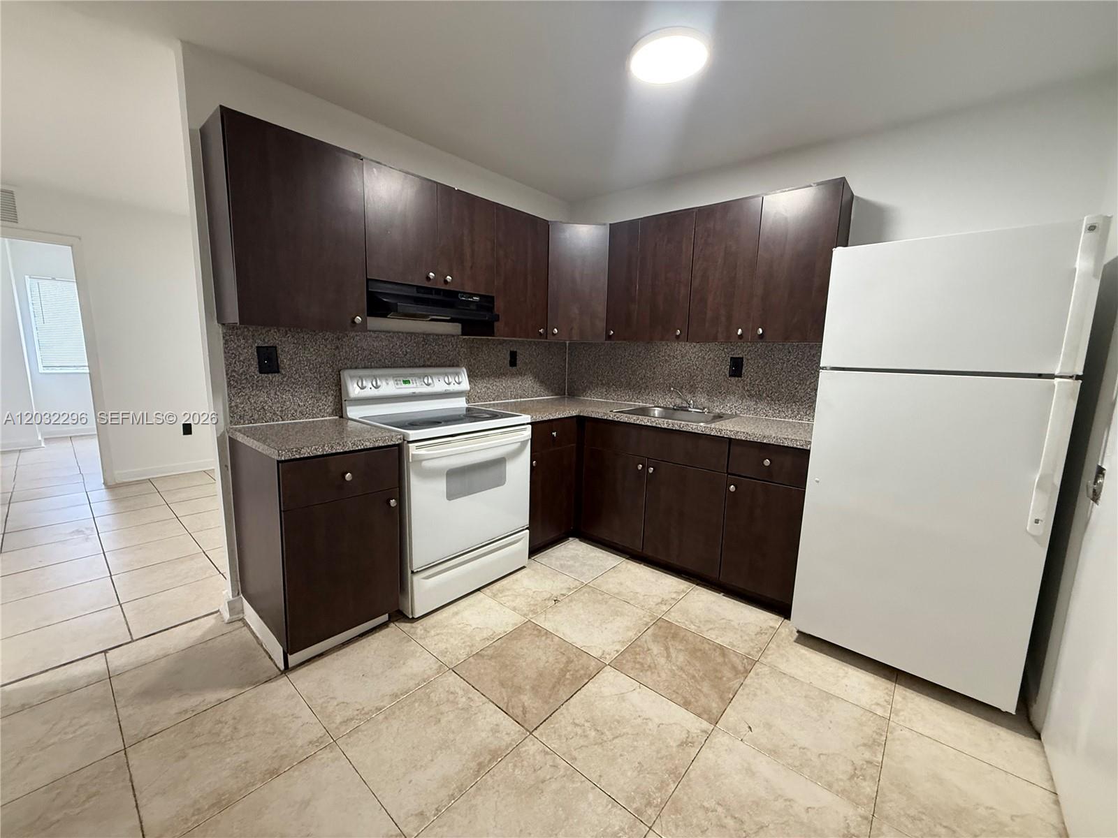Property photo # 0