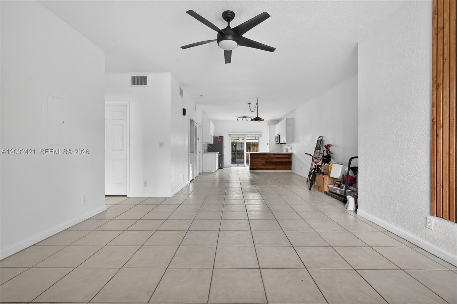 Property photo # 9