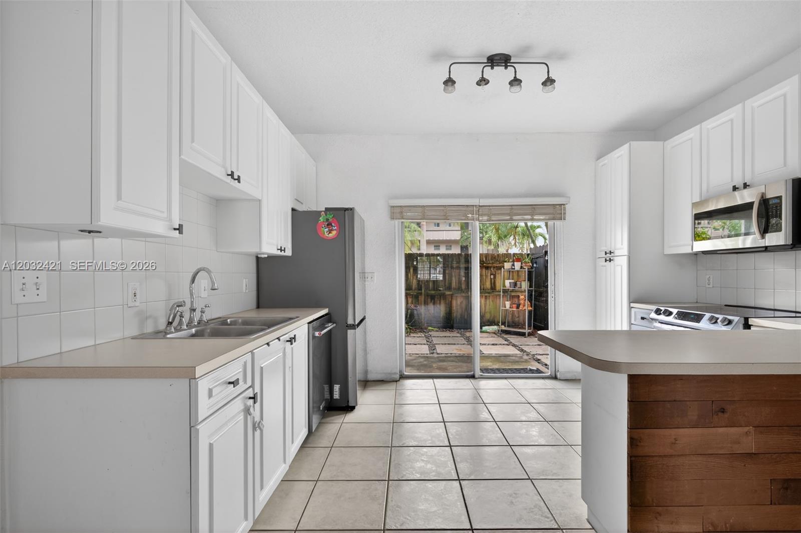 Property photo # 5