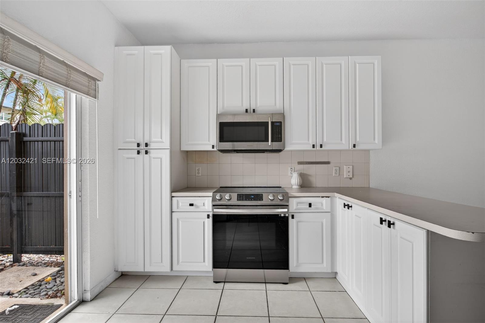 Property photo # 4