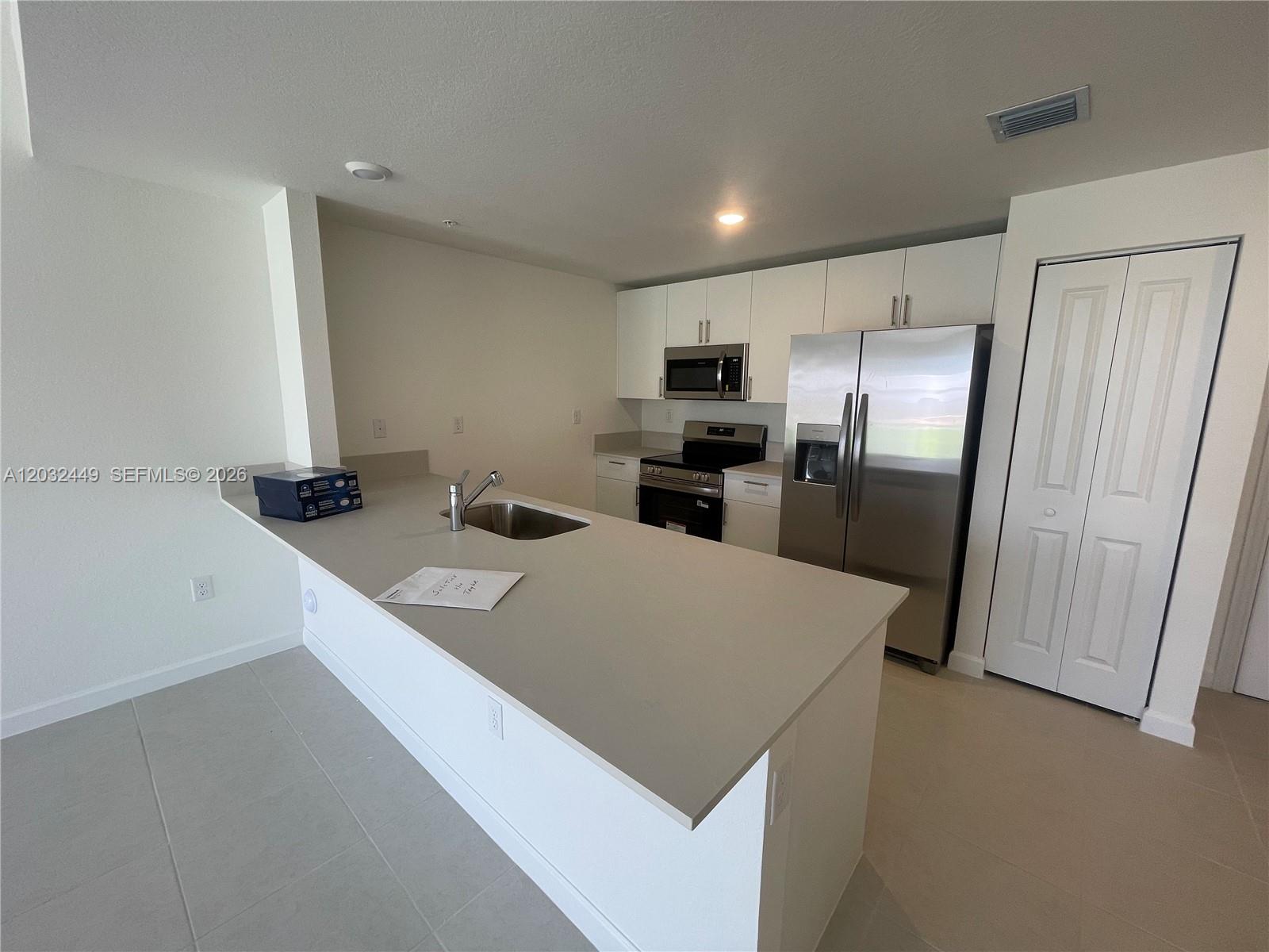 Property photo # 2