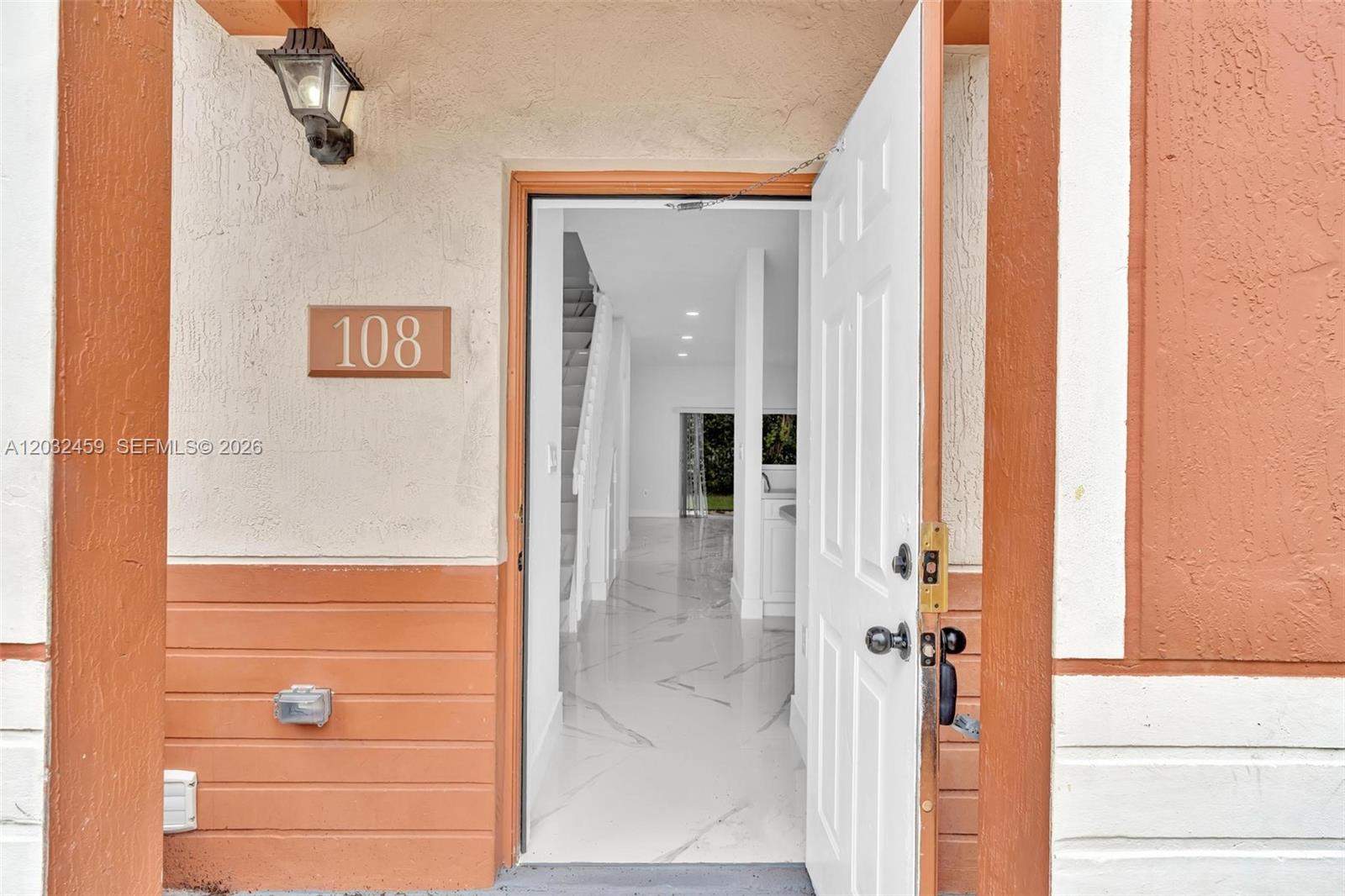 Property photo # 4