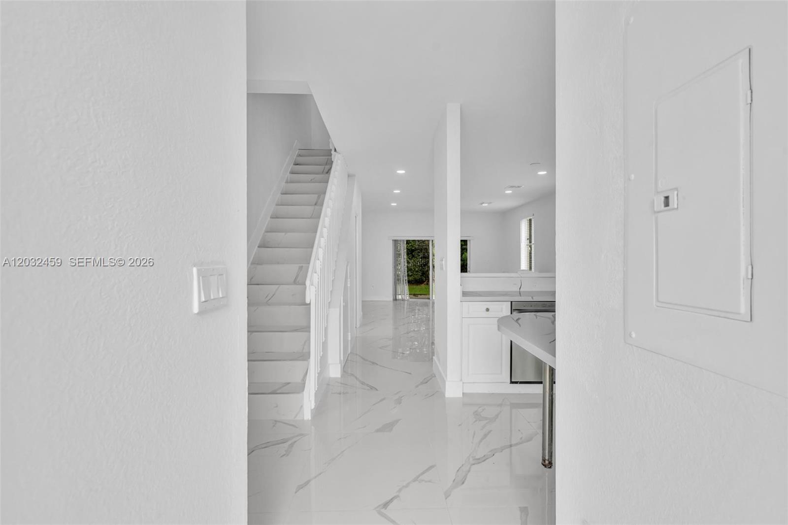 Property photo # 6