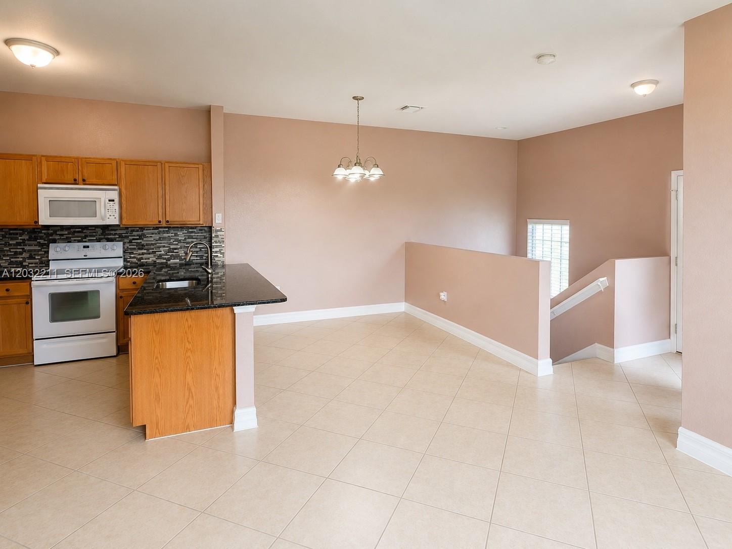 Property photo # 4