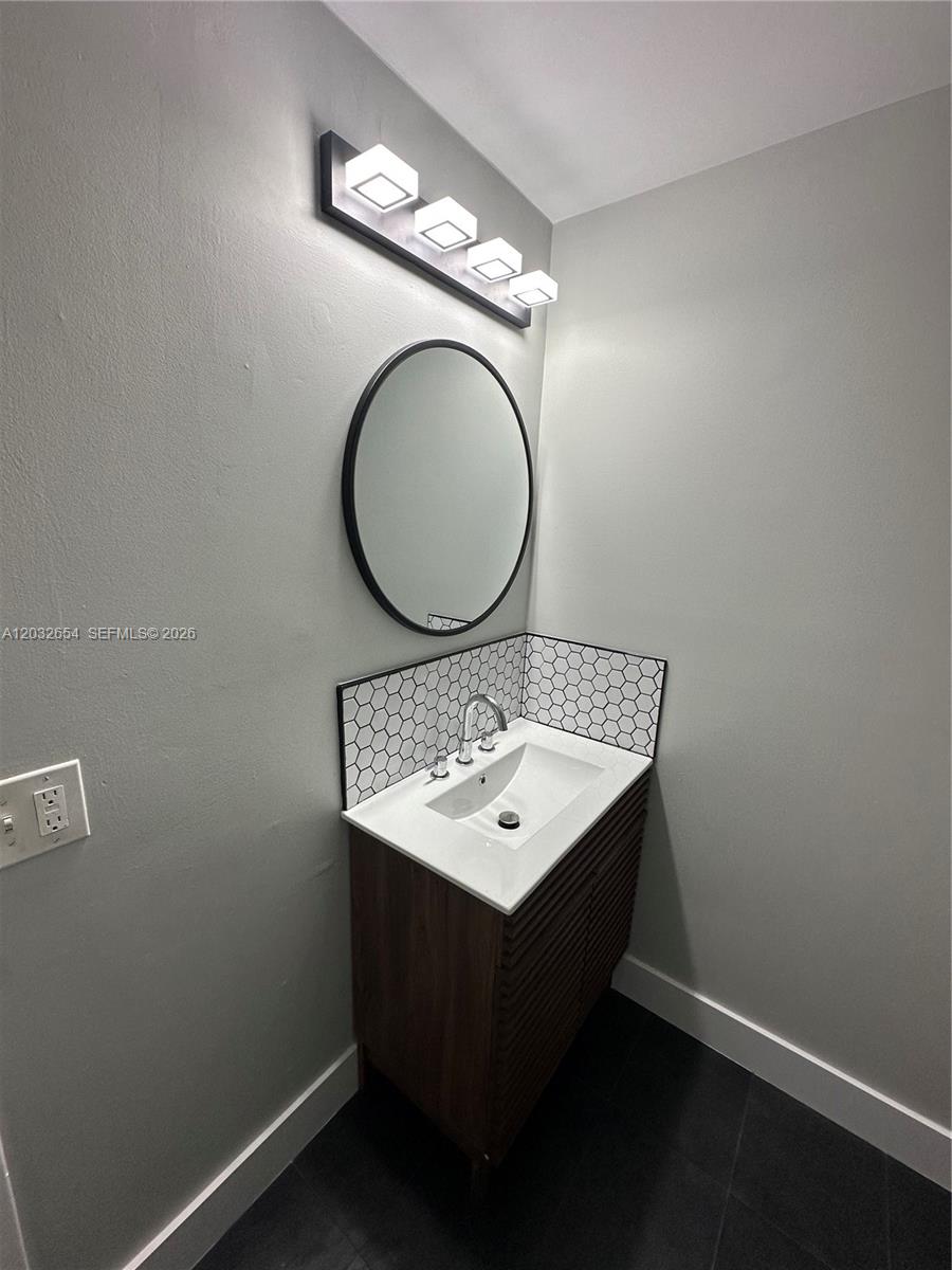 Property photo # 4