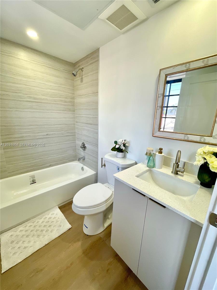 Property photo # 4