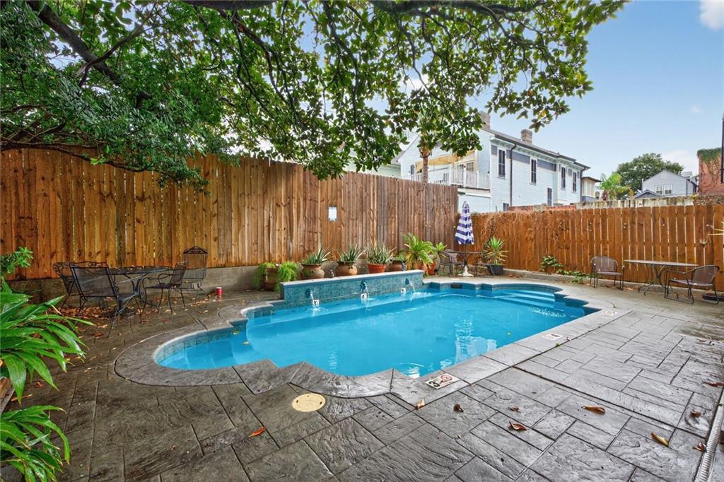 Homes for sale in New Orleans, LA | 719 Esplanade Ave, New Orleans, LA 70116