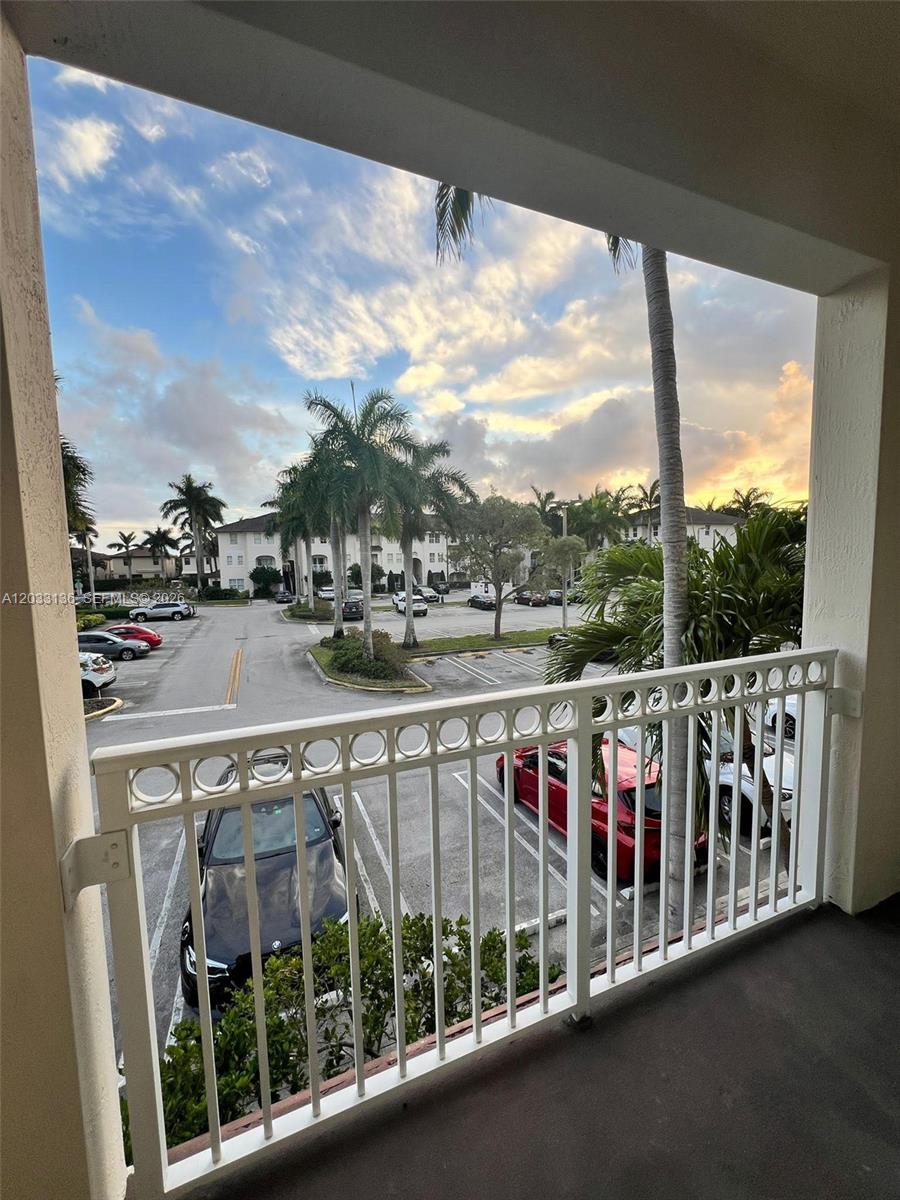 St Moritz At Doral Condo