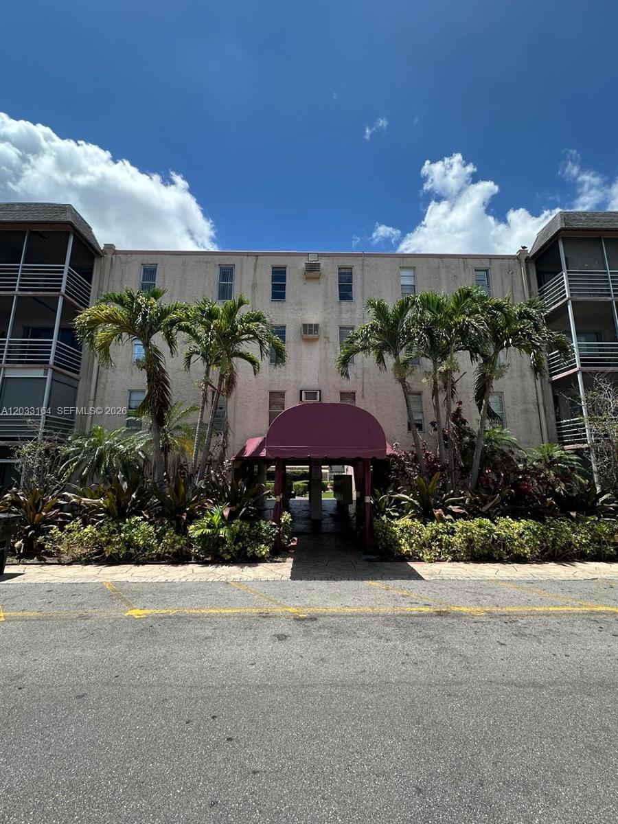 Brookfield Square Condo