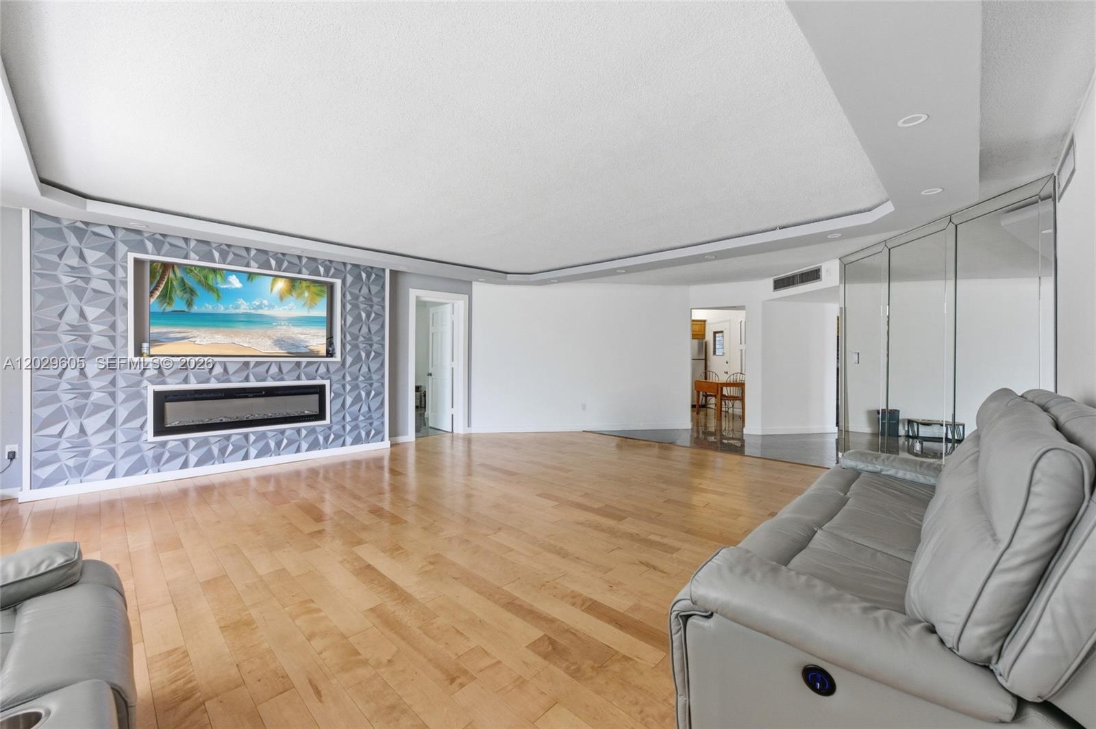 Rolling Green Condo C