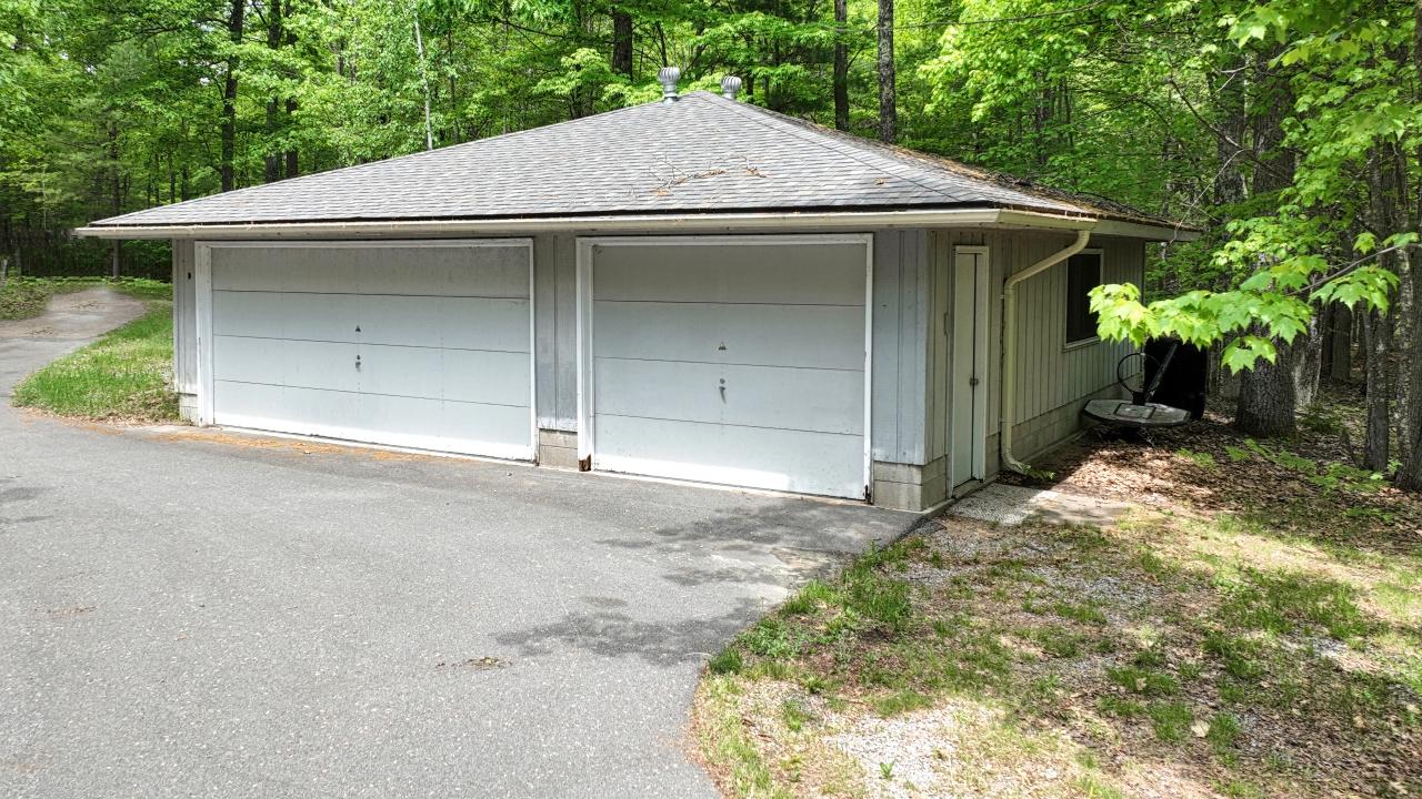 Long Lake Property 8472 Green Bass Rd Photo 4