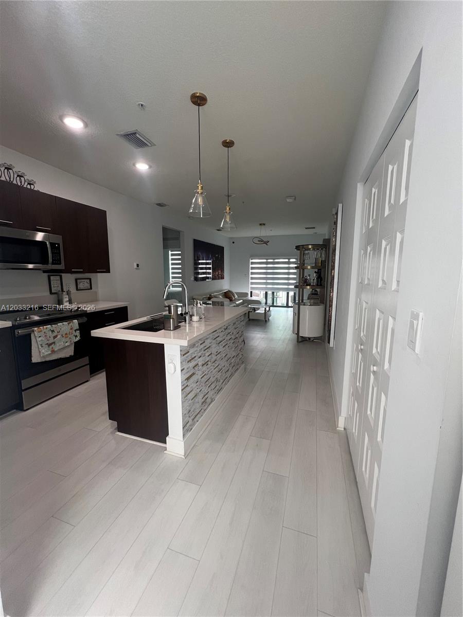 Urbana At The Residences