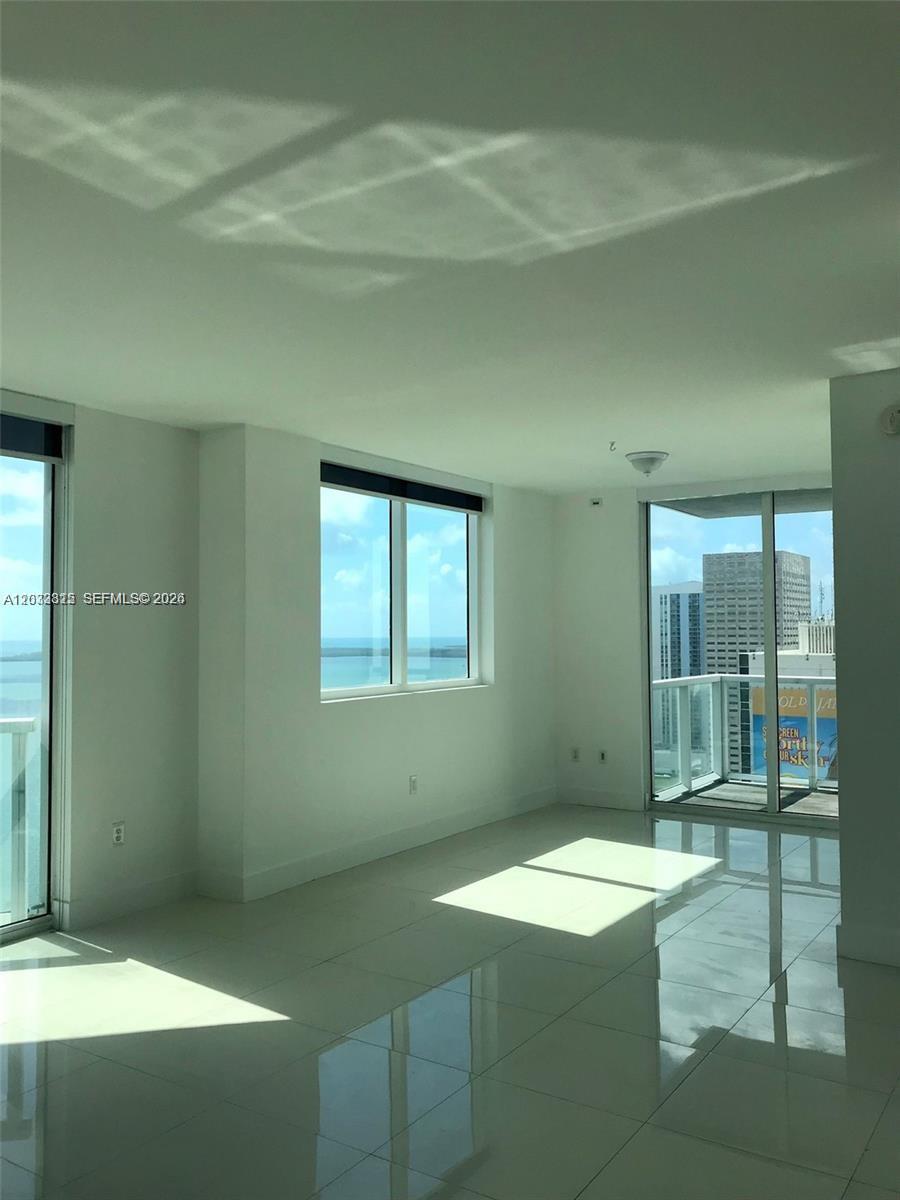 Vizcayne North Condo