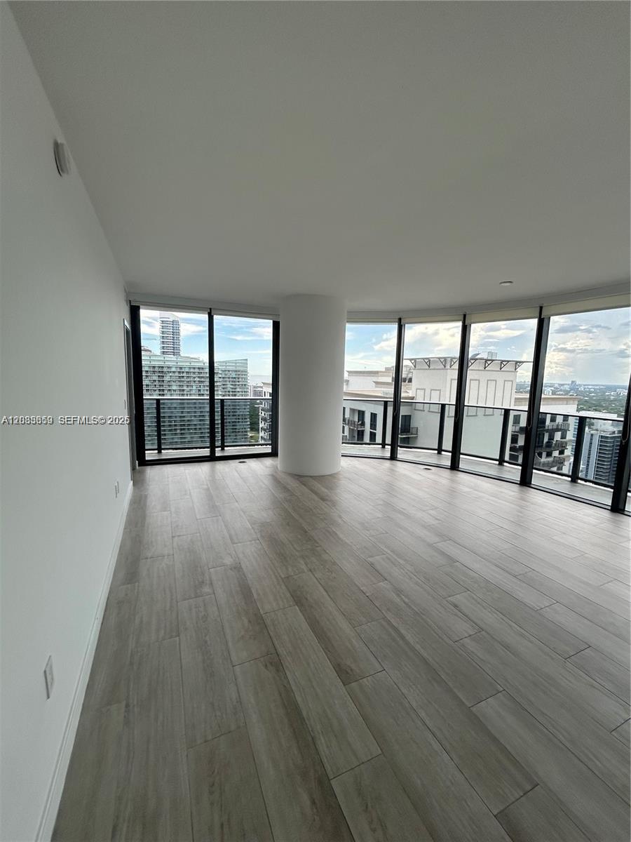 Brickell Heights West Con