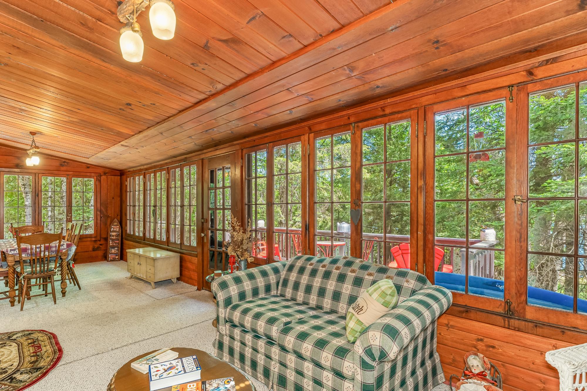 Perch Lake ER Property 1210 Deer Trail Ln Photo 28