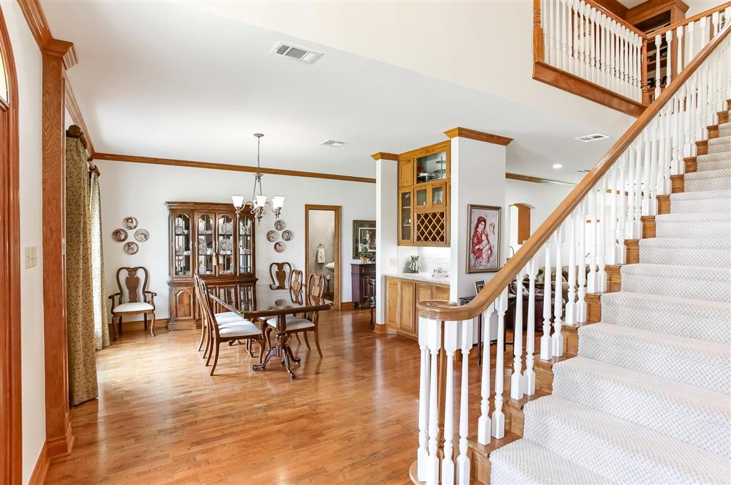 6173 Oakleaf Lane — photo 4