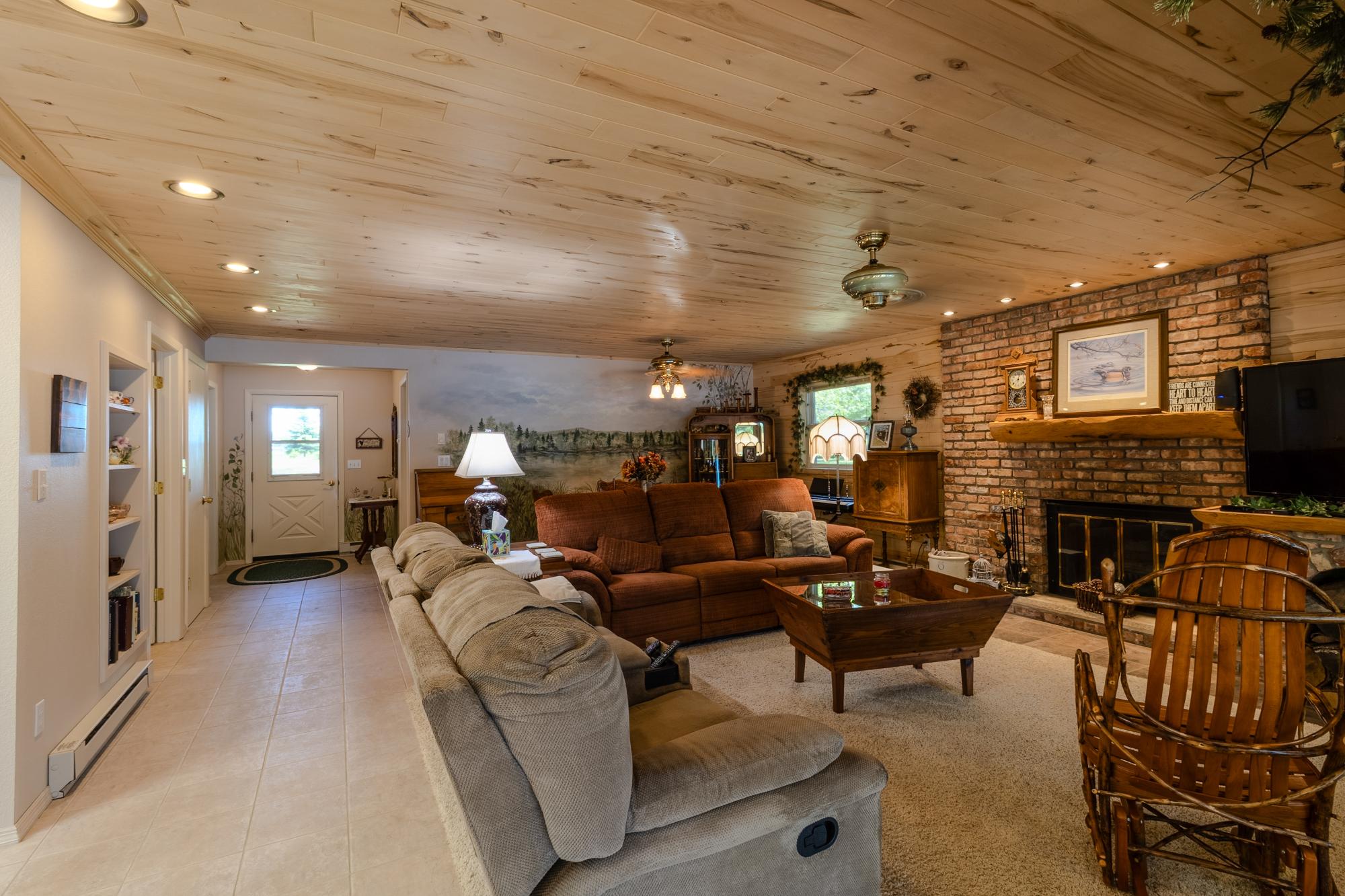 Sumach Lake Property 1551 Propwash Bay Rd Photo 25