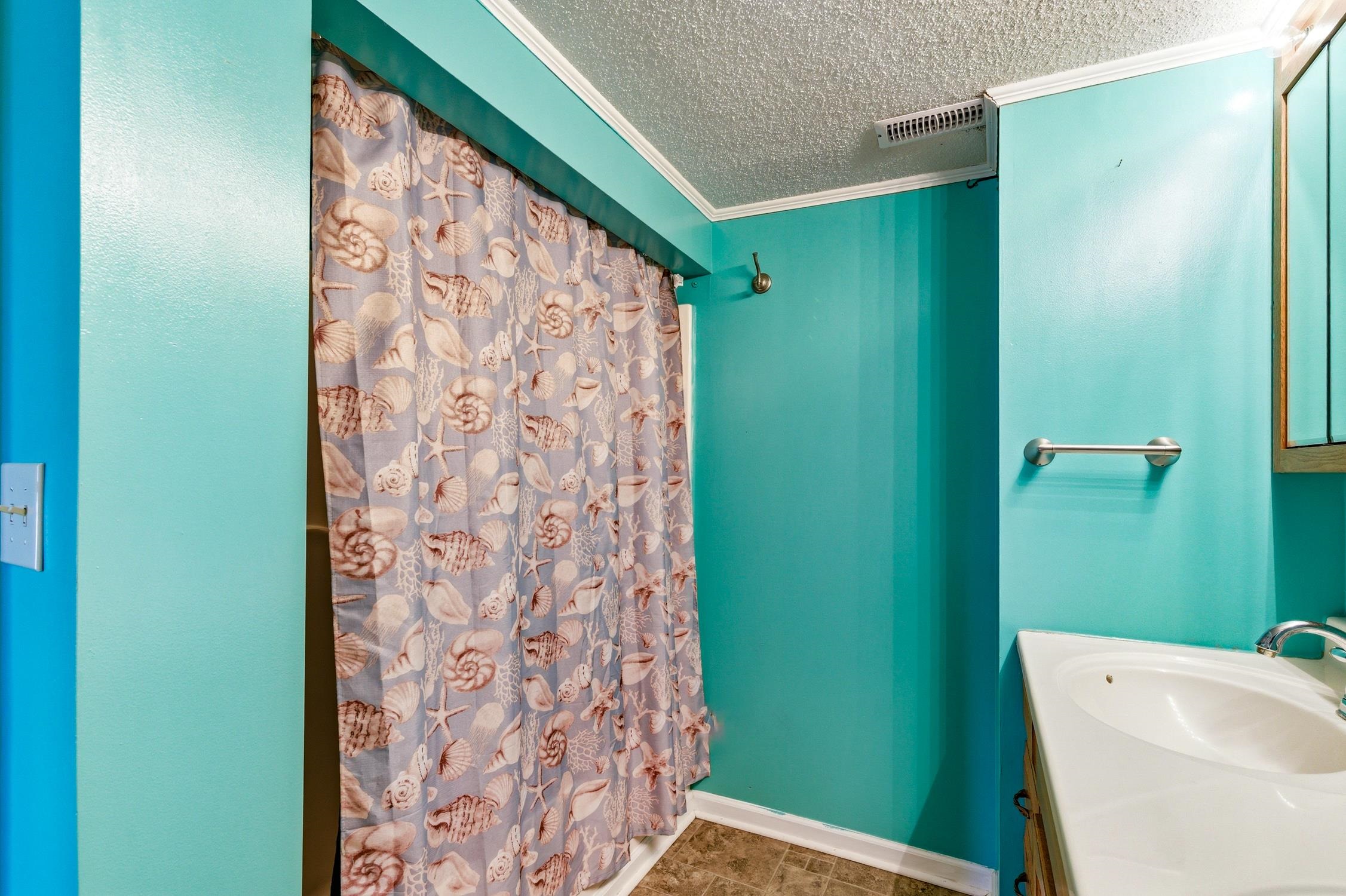 2614851 | Photo 27