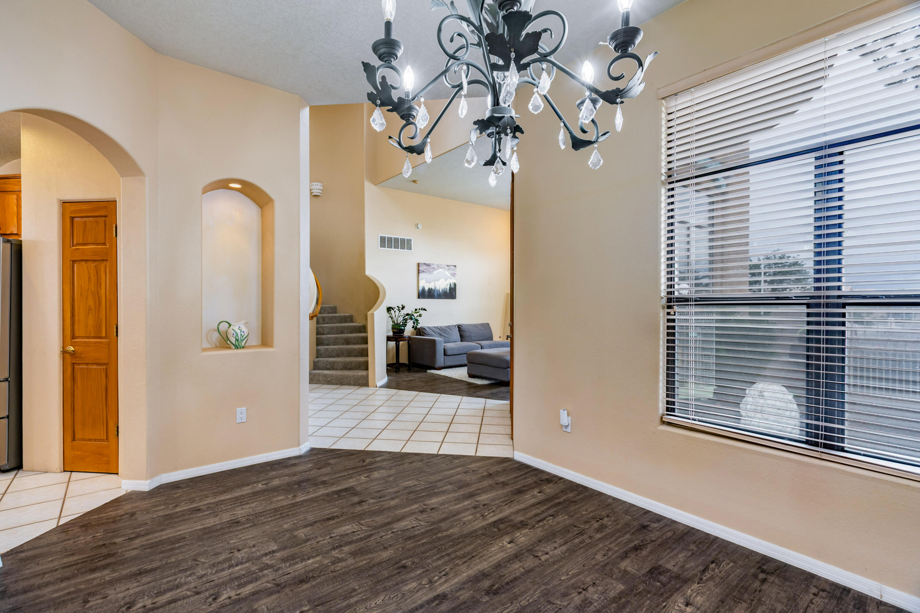 Photo 4 of Single family home for sale at 9005 Corona Ave NE, Albuquerque, NM 87122 | MLS# 1105218 | Listing updated on 2026-09-18